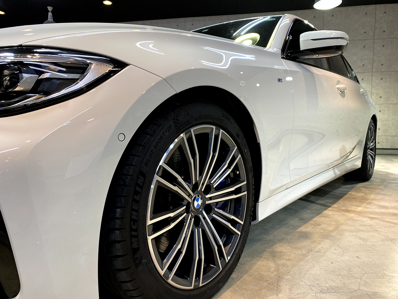 BMW330i_白_005